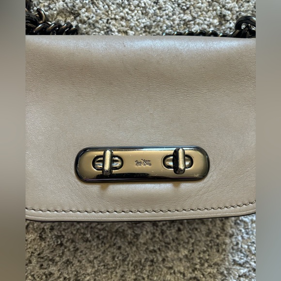 Coach cross body. Cream color with brass hardware - Picture 3 of 6